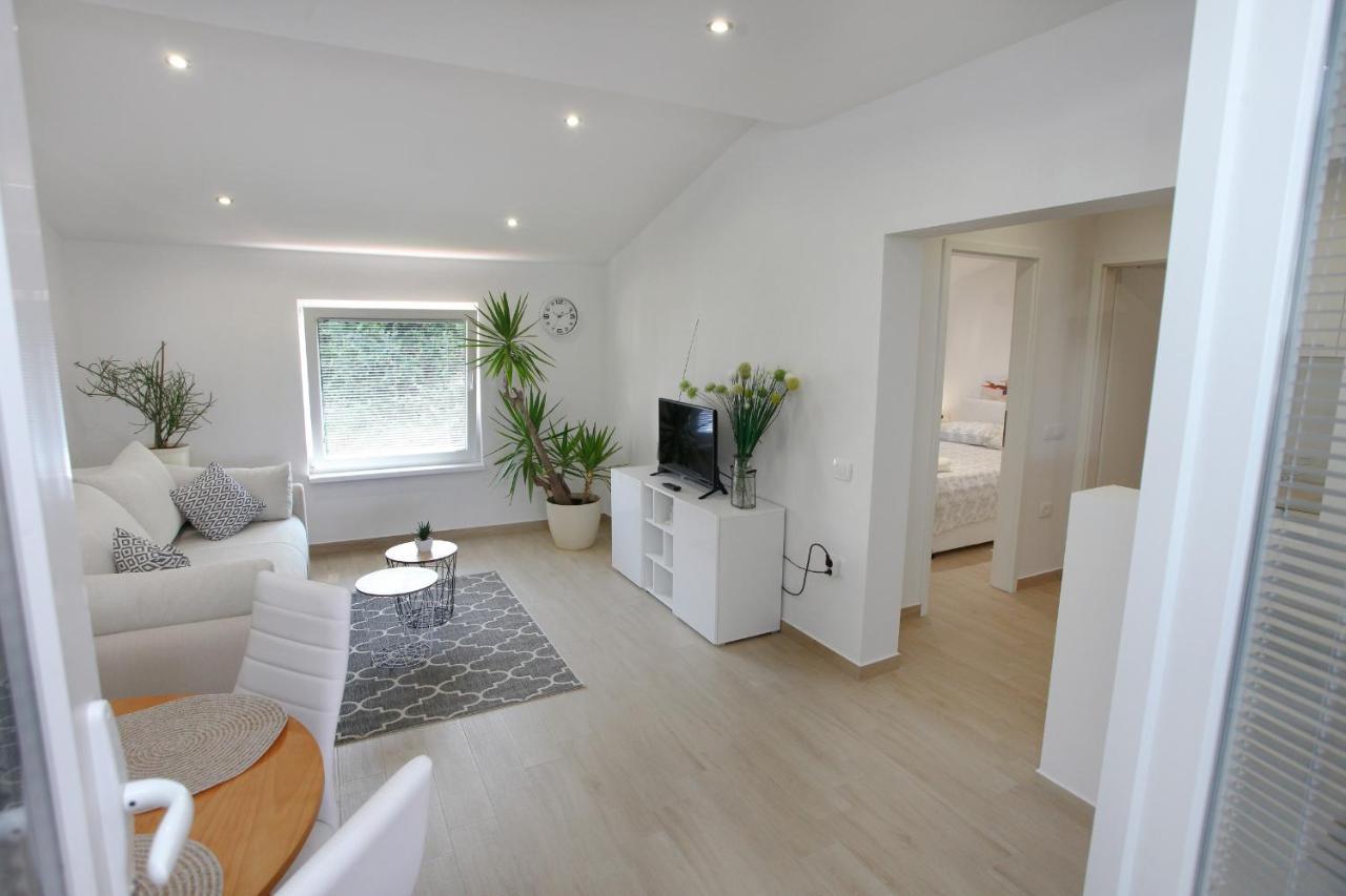 Apartament Not For Rent Portorož Zewnętrze zdjęcie